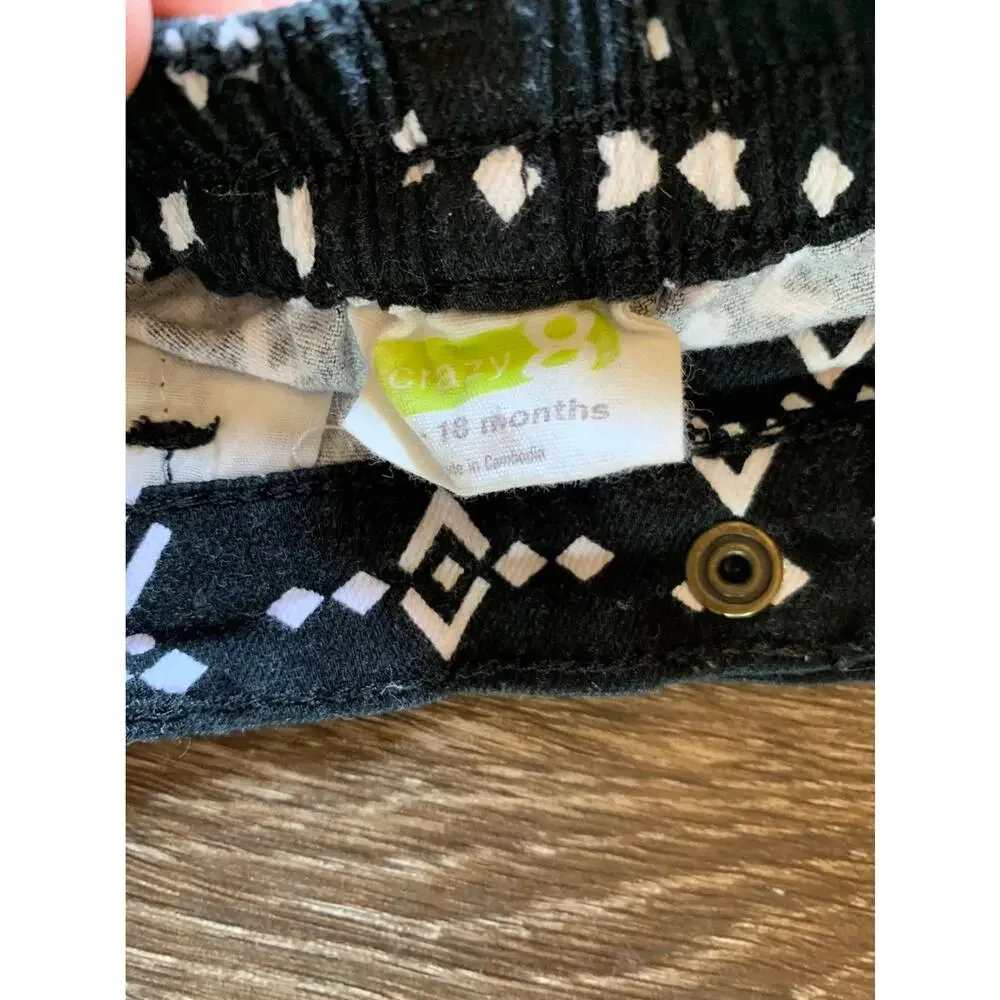 Black Crazy 8's Shorts Size 18mo